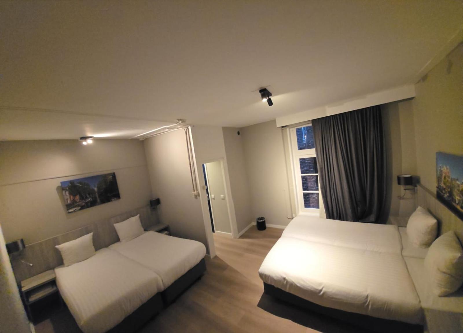 The Crown Hotel *
